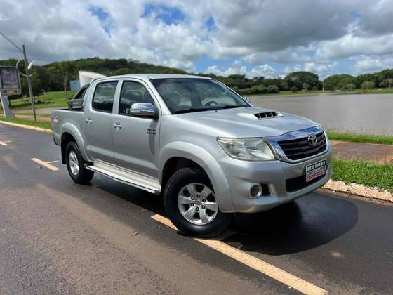 TOYOTA HILUX 3.0 SRV 4X4 CD 16V TURBO INTERCOOLER DIESEL 4P AUTOMÁTICO